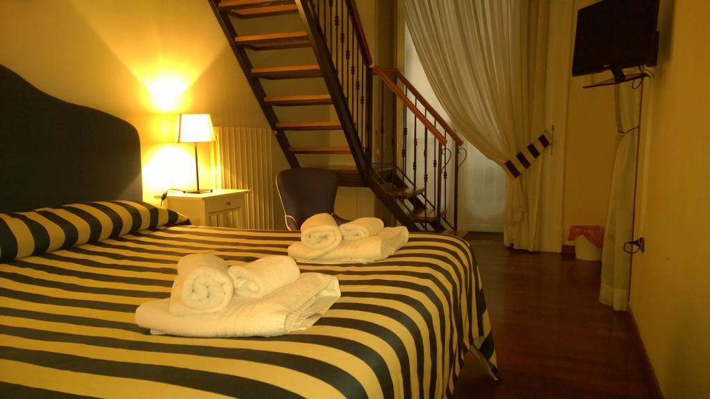 Palazzo Magnocavallo B&B Nápoles Habitación foto